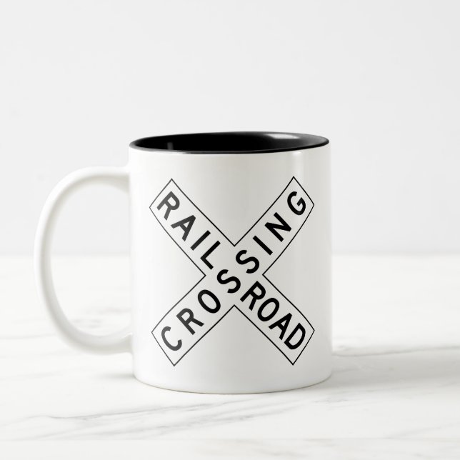 Tasse de signe de croisement de chemin de fer (Gauche)