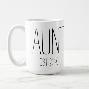 Tasse de tante avec l'est