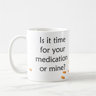 Tasse de temps de médecine