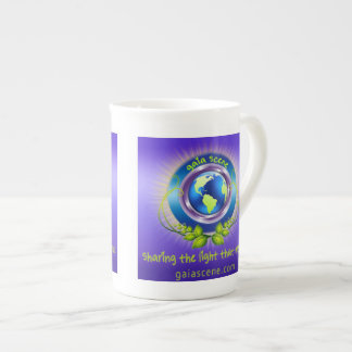 Tasse de thé de porcelaine tendre de scène de Gaïa