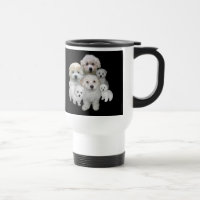 Tasse de voyage de chiots de Bichon Frise