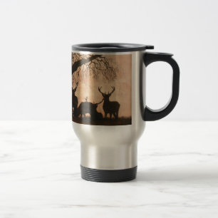 Tasse de voyage de mâles de cerfs communs rouges