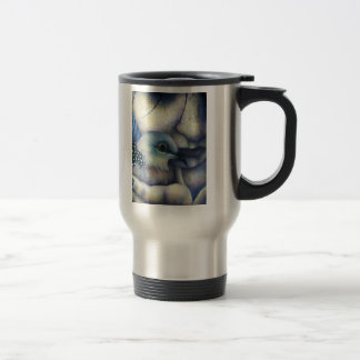 Tasse de voyage d'oiseau et de fille