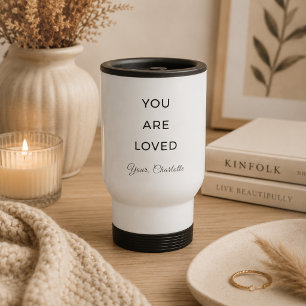 Tasse de voyage Minimaliste Tu Es Aimé