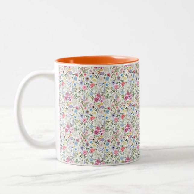 Tasse der Blumenkunst, lebendiges Muster der Blume (Links)