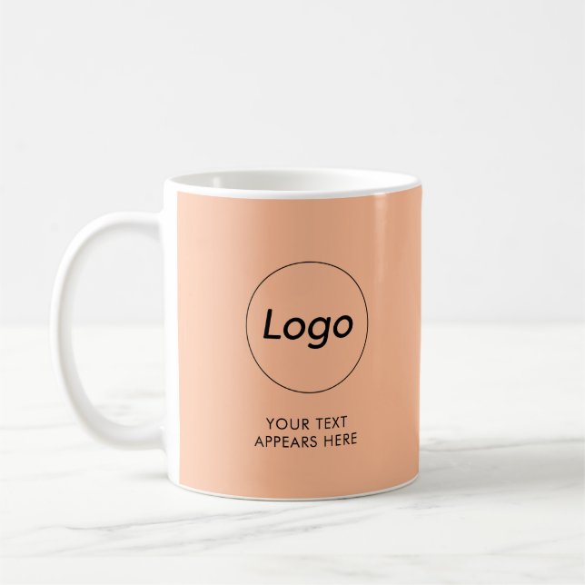 Tasse der Firmenlogos von Peach Business Company (Links)