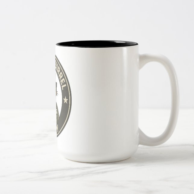 Tasse der Geheimen Eichhörnchen (Rechts)