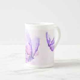 Tasse der lila Butterfly-Knochen-China