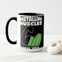 Tasse der Muskeln installieren