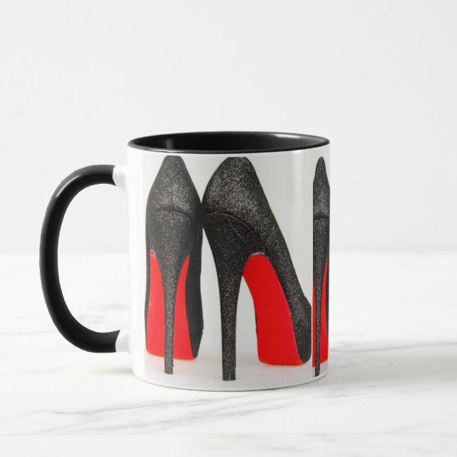 Tasse der roten Flecken (Links)