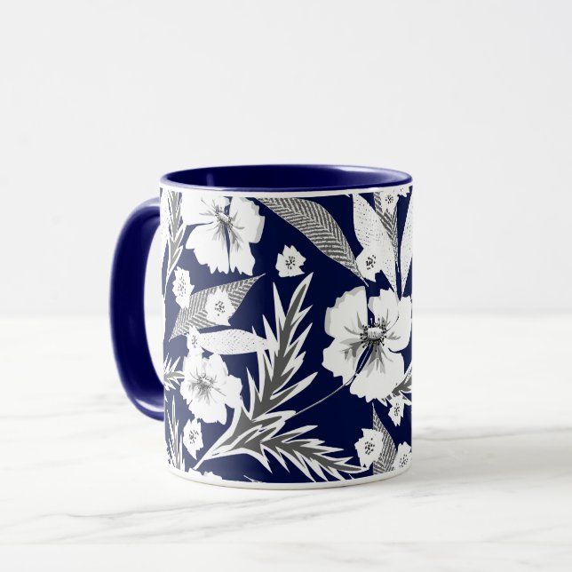Tasse der weißen Blume (Vorderseite Links)
