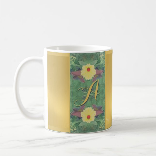 Tasse des Blumenkaffees (Links)