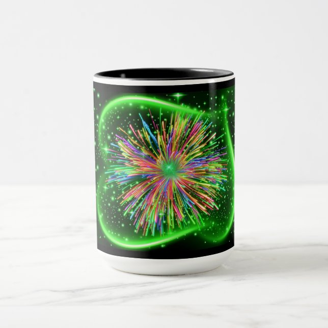 Tasse des hellen leichten Kaffees (Zentrum)