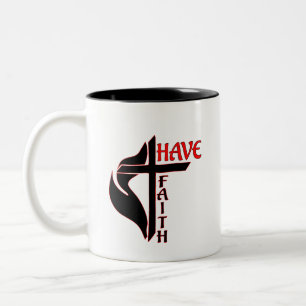 Tasse des Kaffees hat Vertrauen
