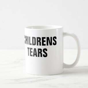 Tasse des larmes des enfants