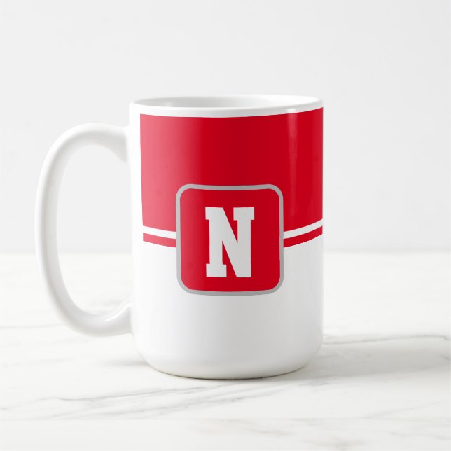 Tasse des Sports (Links)