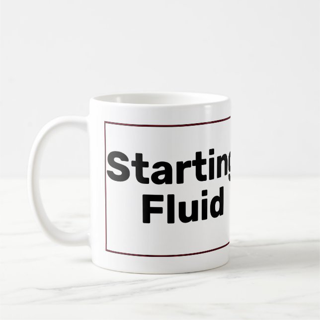 Tasse des Startflüssigkaffees (Links)