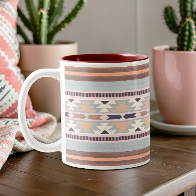 Tasse des südwest-Peach-Stammes (Two-Tone Mug in Maroon)