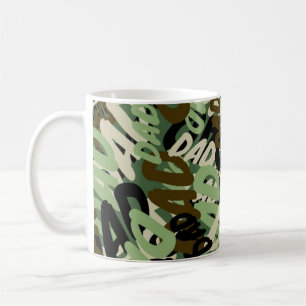 Tasse des textes de PAPA de camouflage de Camo