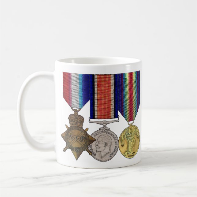 Tasse des Trios für die Große Kriegsmedaille (Links)