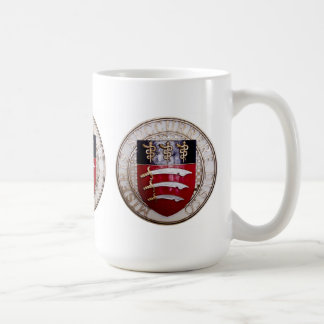 Tasse d'hôpital de Middlesex avec l'insigne de