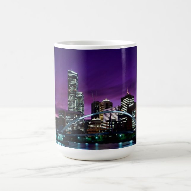 Tasse d'horizon de paysage urbain de ville de (Centre)