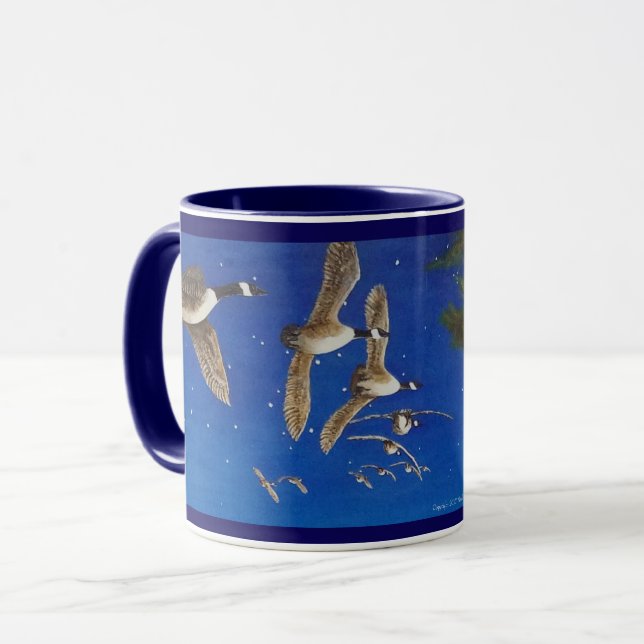 Tasse d'oies du Canada de vol ; Oies canadiennes (Devant gauche)