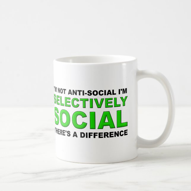 Tasse drôle sélectivement sociale (Droite)