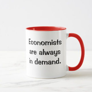 Tasse Économistes dans la demande. Slogan plein d'esprit