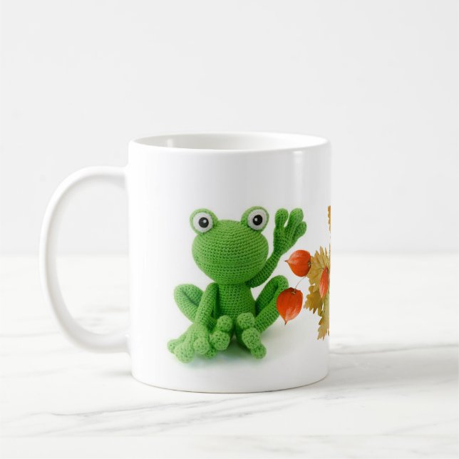 Tasse eines sehr grünen Froschs von crochet (Links)