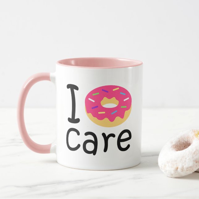 Tasse Emoji drôle de citation d'expression d'I de soin à (Avec donut)