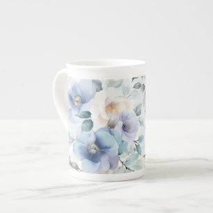 TASSE EN PORCELAINE