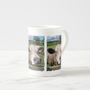 TASSE EN PORCELAINE ANIMAUX DE LA FERME, VACHE CUITE