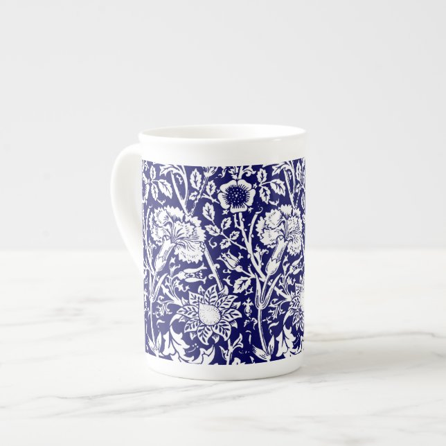 Tasse En Porcelaine Art Nouveau Carnation Damask, Navy et Blanc (Devant gauche)