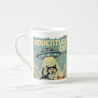Tasse En Porcelaine Bande dessinée de chats drôles enlèvement d'alien