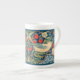 TASSE EN PORCELAINE BONE CHINA MUG : WILLIAM MORRIS STRAWBERRY THEVES