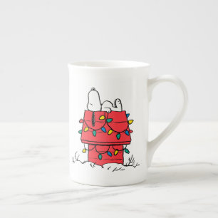 Tasse En Porcelaine cacahuètes   Snoopy's Dog House With Lights