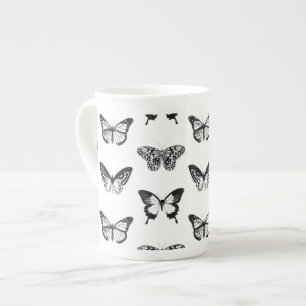 Tasse En Porcelaine Croquis de papillon, noir et blanc