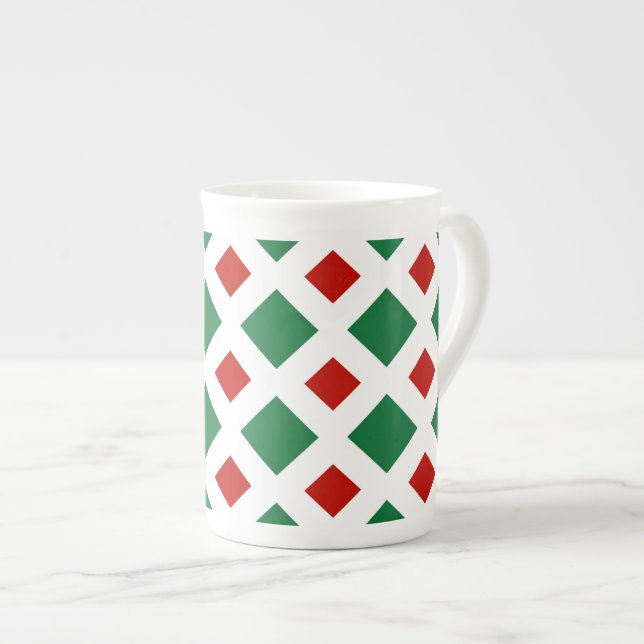 Tasse En Porcelaine Diamants verts et rouges sur blanc (Devant droit)
