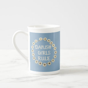 Tasse En Porcelaine DK Girls Rule Mug