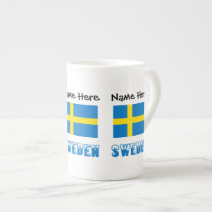 Tasse En Porcelaine Drapeau suédois avec votre nom
