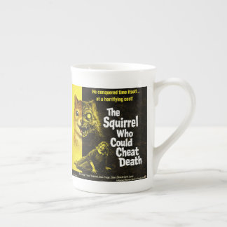 Tasse En Porcelaine Écureuil qui a trompé la mort