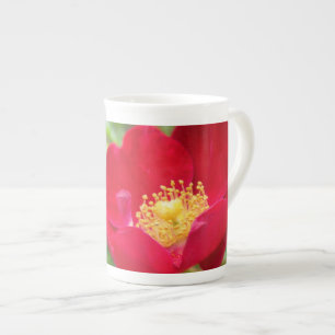 Tasse En Porcelaine Les roses Sont De La Mug De Spécialité Rouge