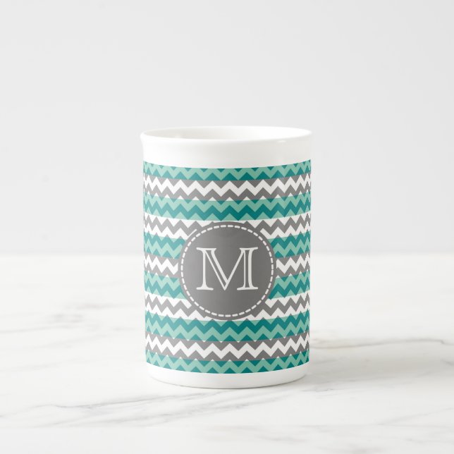 Tasse En Porcelaine Monogramme Turquoise et Grey Chevron Zigzag (Devant)
