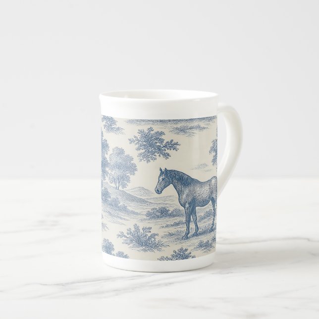 Tasse En Porcelaine Motif du Cheval Toile de Jouy (Devant droit)