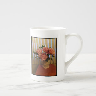 Tasse en porcelaine osseuse Bouquet de pivoine ros