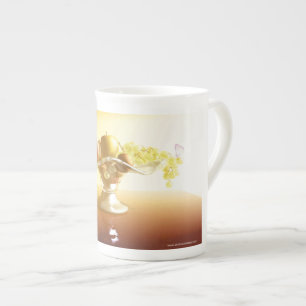 Tasse En Porcelaine Panier de verre avec des fruits et papillon