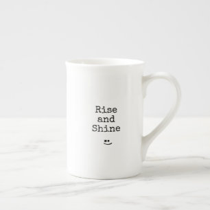 Tasse En Porcelaine Phrase de la typographie noire augmentation et bri