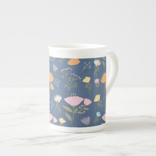 Tasse En Porcelaine Prairie colorée sur fond bleu