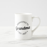 Promue Grand-mère dès 2027 Nouvelle Mamie Je